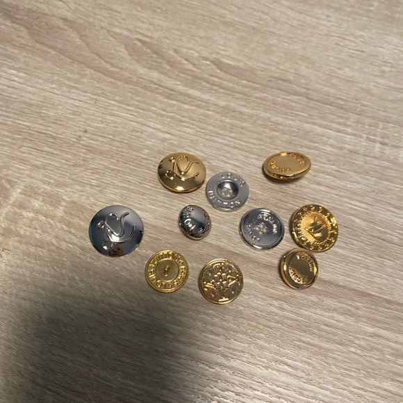 Louis Vuitton Other - ✨BUNDLE OF 10 - 100% AUTHENTIC LOUIS VUITTON BUTTONS✨6 GOLD-TONE, 4 SILVER-TONE✨